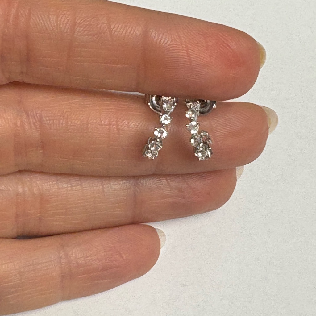 Suzy Levian Sterling Silver White Topaz Petite Huggie Hoop Earring Nwt 95$